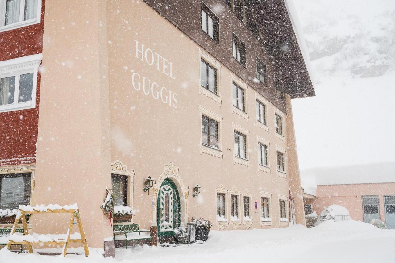 Bed & Breakfast Hotel Guggis Zürs Exterior foto